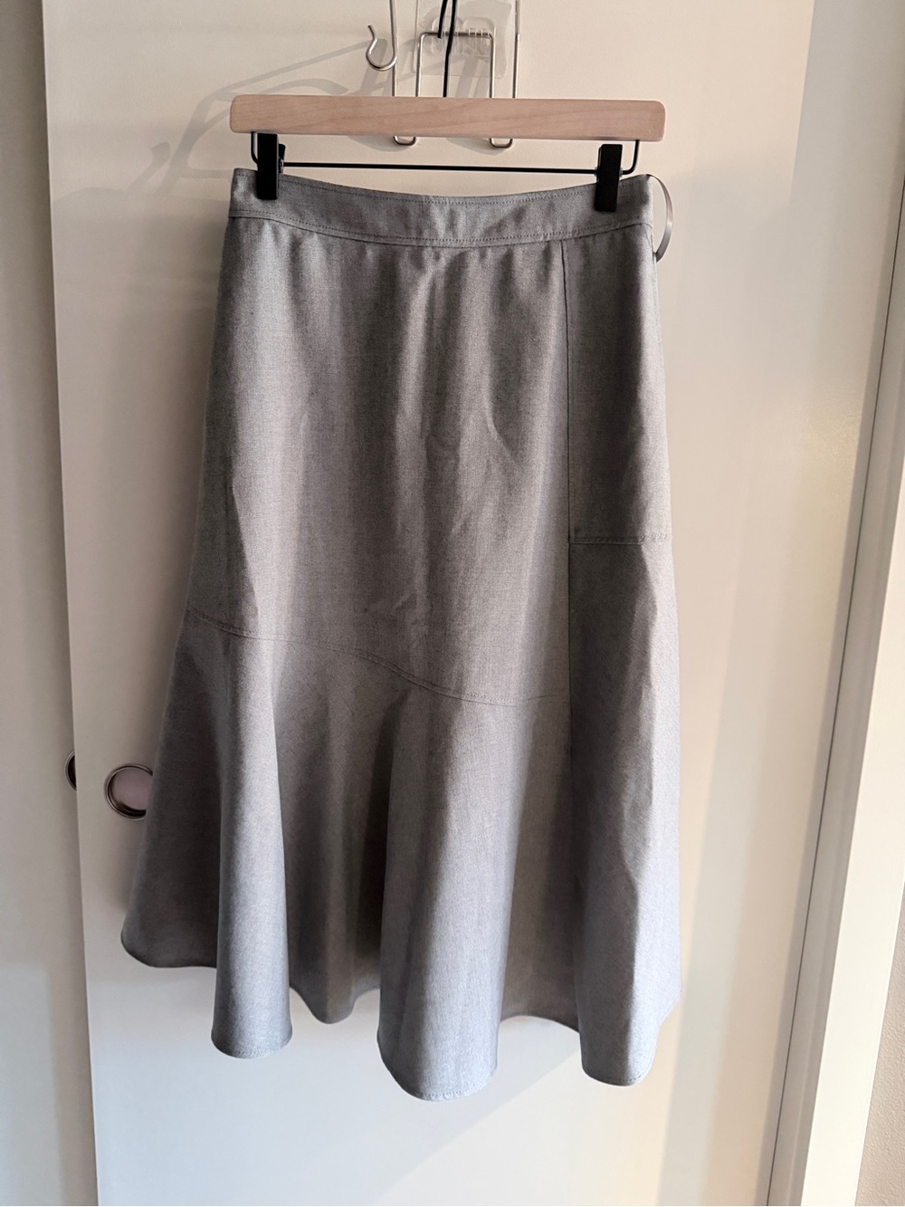 JW ANDERSON UNIQLO SIZE 6, A LINE SWING SKIRT, GRAY
